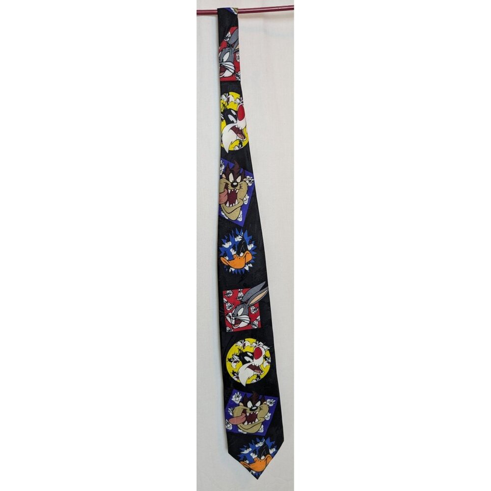 Looney Tunes Mania 60" Character Men's Tie‎ Bugs Bunny Taz Daffy Duck Sylvester